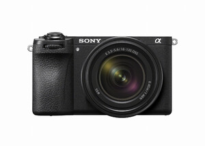 Aparat Cyfrowy Sony A6700 + Obiektyw 18-135mm (ILCE6700M)