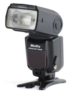 Lampa błyskowa Meike Speedlight MK900 do Nikon D7000 D700 D90 D80 D5100 D80