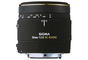 Obiektyw Sigma 50 f/2.8 EX DG Macro Canon