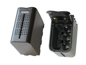 Adapter Zoom akumulatora NP-F550/750/970